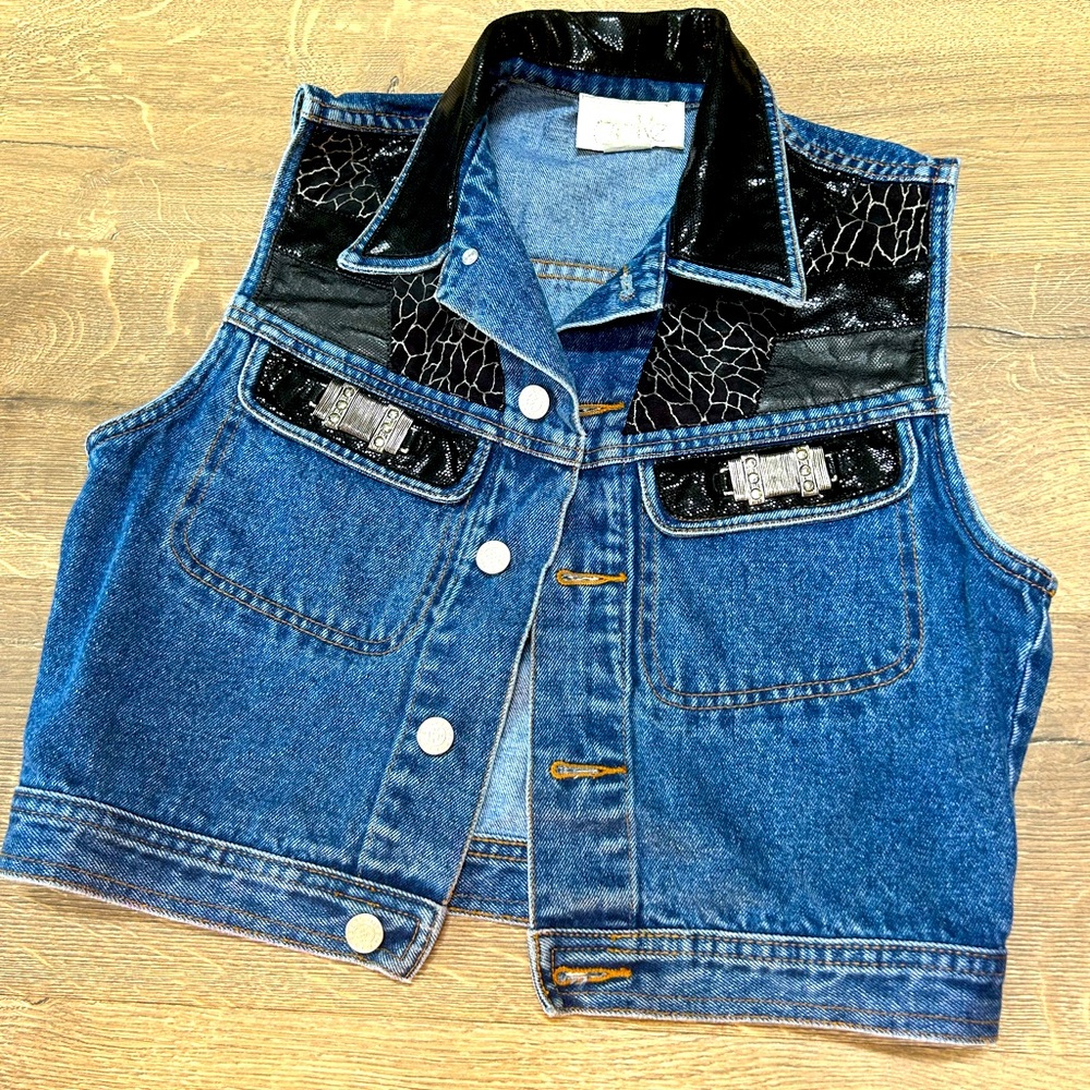 VTG Cache Denim Cropped Vest (M)